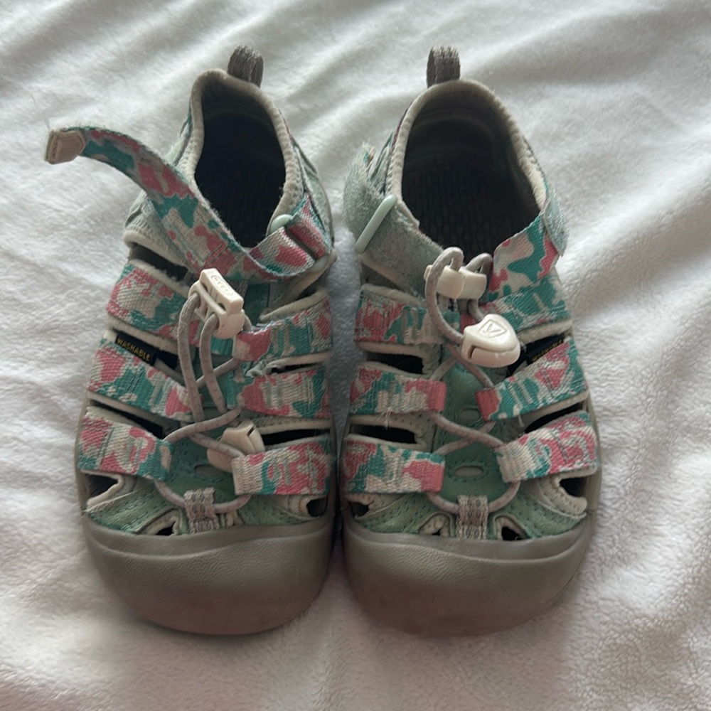 Keen toddler 10 girls
